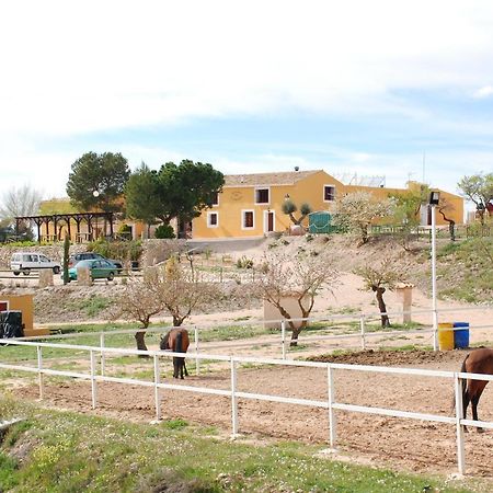 Complejo Rural Las Lomas De Biar Bagian luar foto