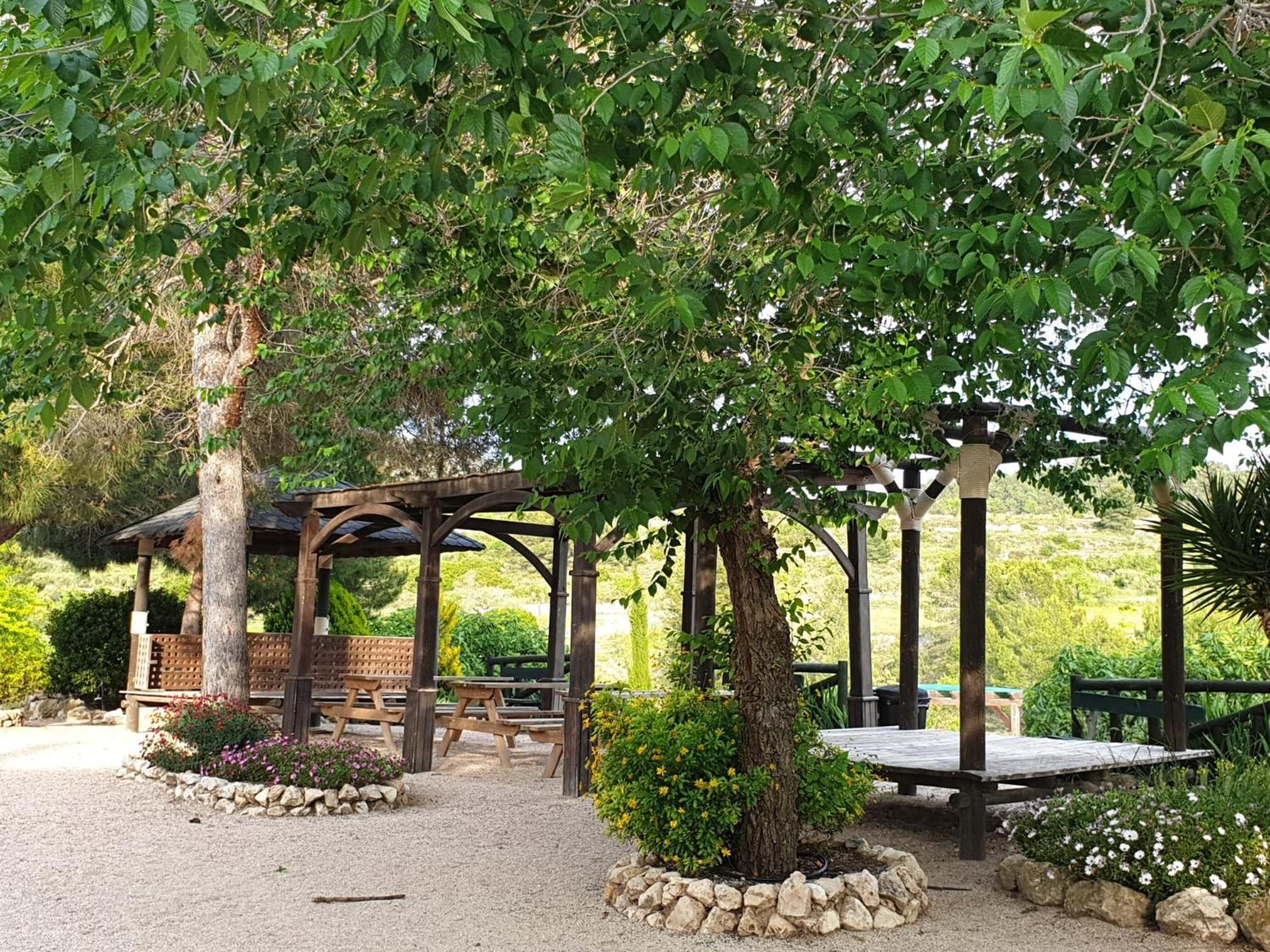 Complejo Rural Las Lomas De Biar Bagian luar foto